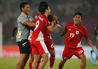 Euforia timnas indonesia ke final piala aff u 23 2025 1753465079051 43.jpeg