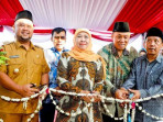 Gubernur jatim khofifah indar parawansa saat meresmikan compressed natural gas cng station gresik di.jpeg