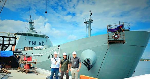 Kapal jenis landing craft utility 2500 dwt bernama adri liii buatan its yang diklaim bakal menjadi k.jpeg