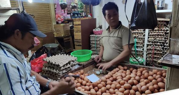 Pedagang telur ayam 169.jpeg