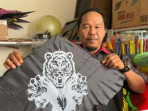 Perajin layang layang di mojokerto 1751357183181 169.jpeg