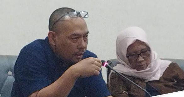 Zamroni sh anggota dprd banyuwangi yang mendukung pemkab permudah iklim investasi dengan penyederhan.jpeg