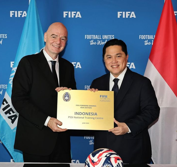 Erick thohir gianni infantino 1750229355756.jpeg