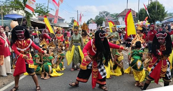 Karnaval di lumajang jelang hut ke 80 ri 1754825325227 169.png