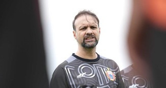 Pelatih persija jakarta mauricio souza 1751185826961 169.jpeg
