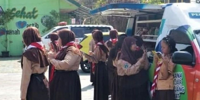 Perpus keliling.jpg