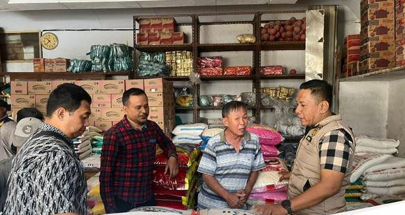 Satgas pangan pastikan stok dan harga beras di pasuruan stabil 1755163792689 169.jpeg